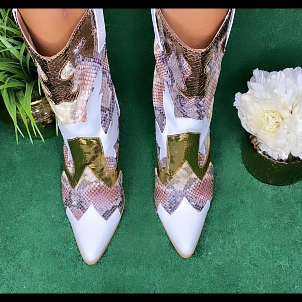 I have an online shoe store called Infinite Soles & Co. All shoes are brand new.